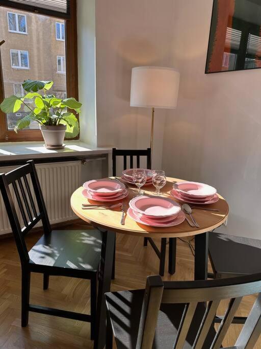 Stary Mokotow, Z Ogrodkiem Appartement Warschau Buitenkant foto